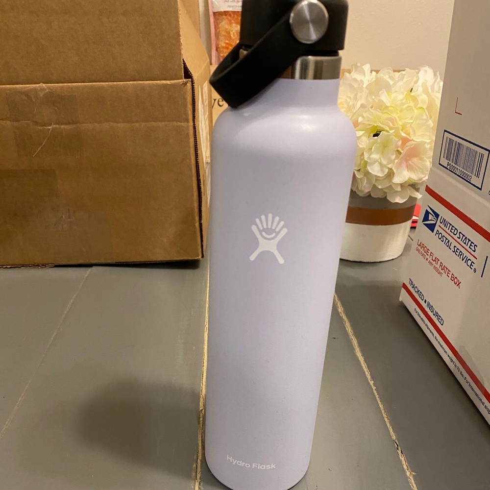 24oz Fog HydroFlask